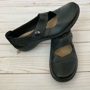 Clarks Mary Jane style black shoes
